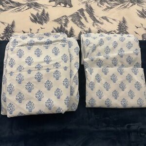 Floral Blue and White Bedding Sheet Set